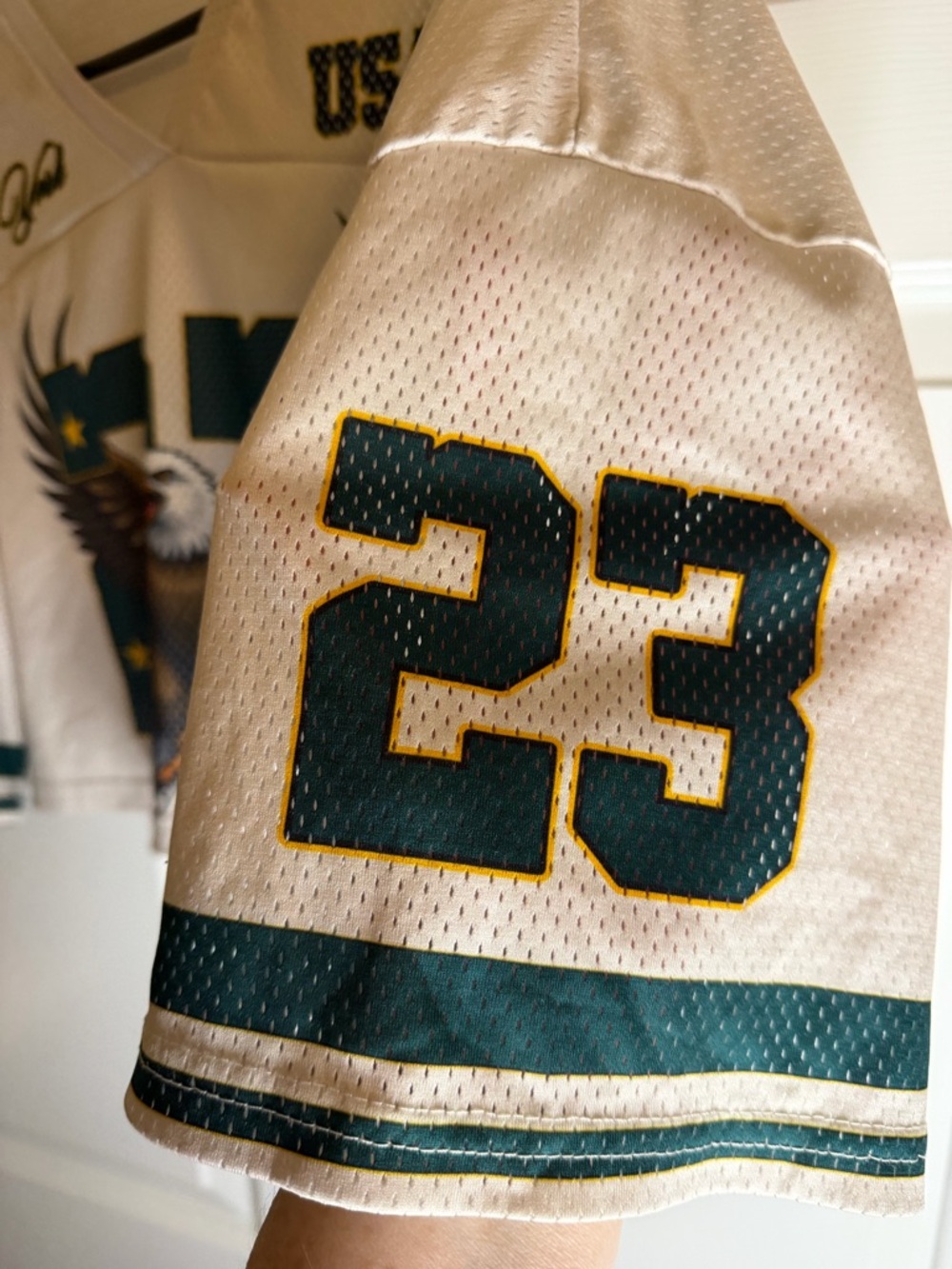 SHEIN White Cropped Eagle Graphic Jersey Activewear Sz Large - Picture 3 of 7